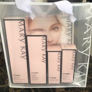 Mary Kay Timewise Set